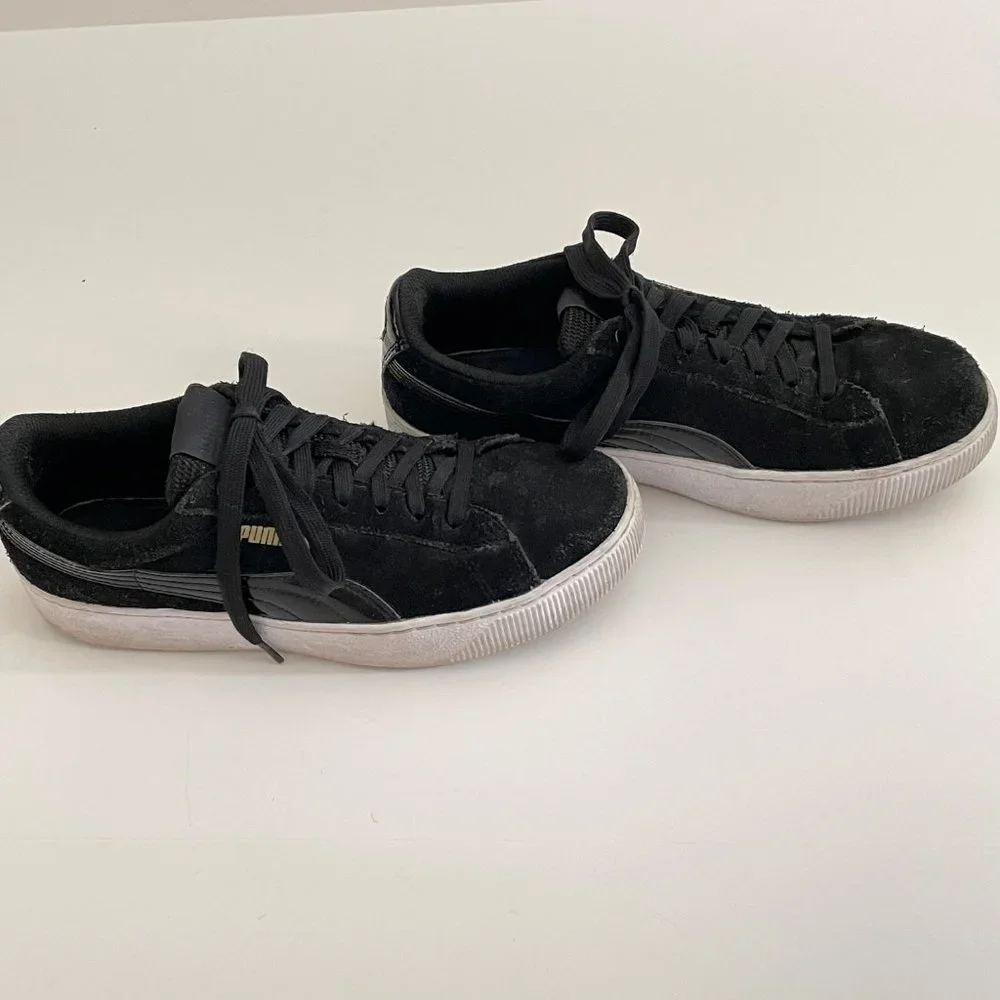 Puma Black Suede Vikky White Platform Low Top Sporty Comfort Leather Sneakers 8 - Picture 4 of 13
